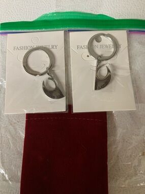 Fashion Jewelry Silver Tone Hook Keyring Pair for couples